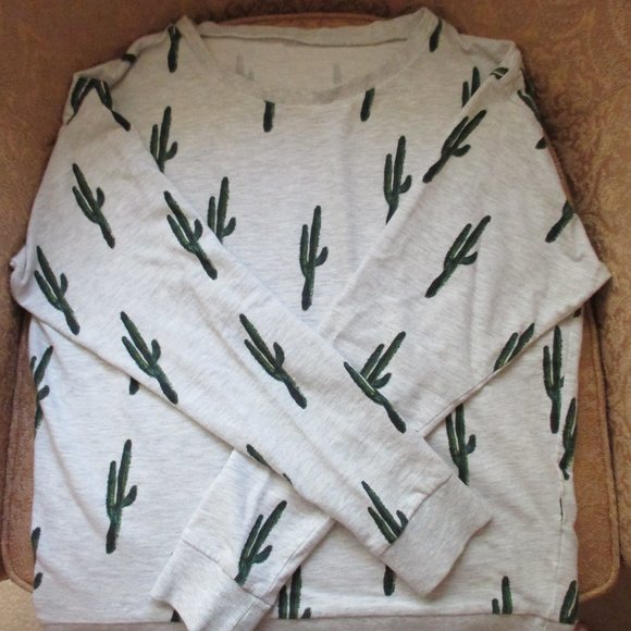 h+m - cactus sweatshirt - Picture 2 of 2